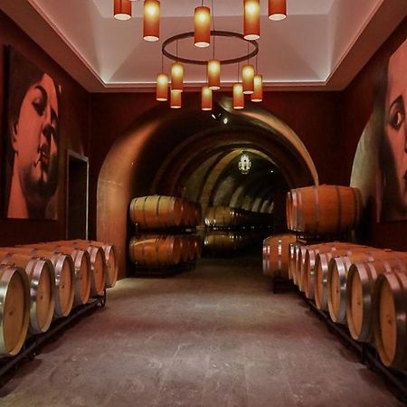 Hotel Vinicola Real-200 Monges Albelda De Iregua Bagian luar foto